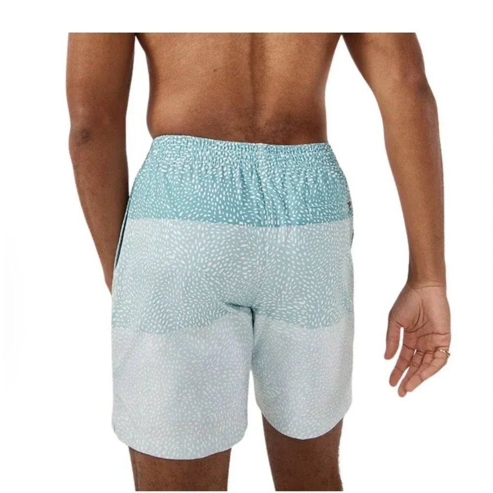 Chubbies Swim Trunks Men Small Blue Excellent Whale‎ Sharks 7.0 Stretch